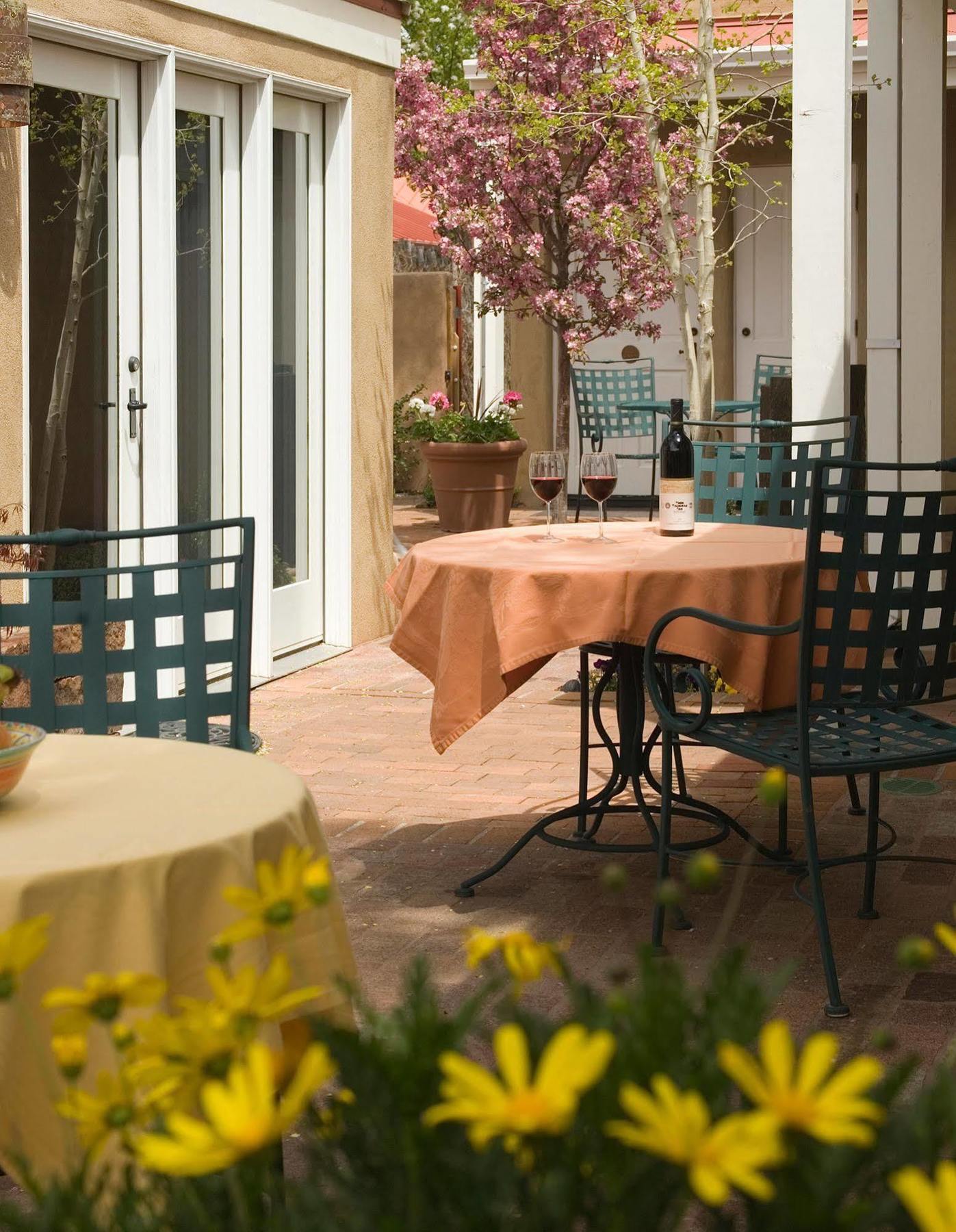 Four Kachinas B&B Inn Санта-Фе Экстерьер фото