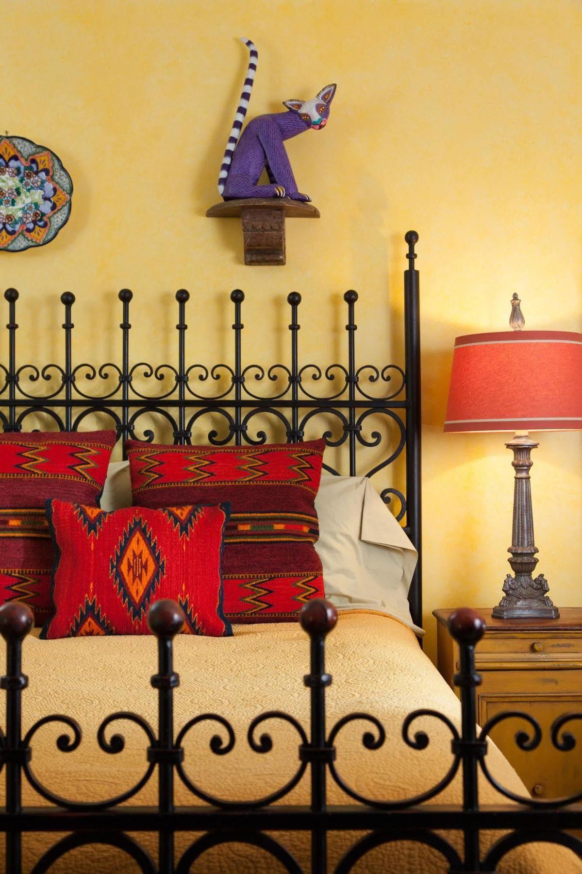 Four Kachinas B&B Inn Санта-Фе Экстерьер фото
